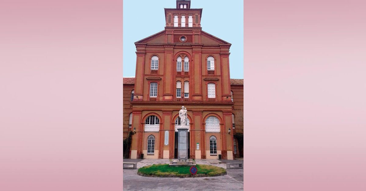Colegio San José de Villafranca de los Barros (Badajoz)