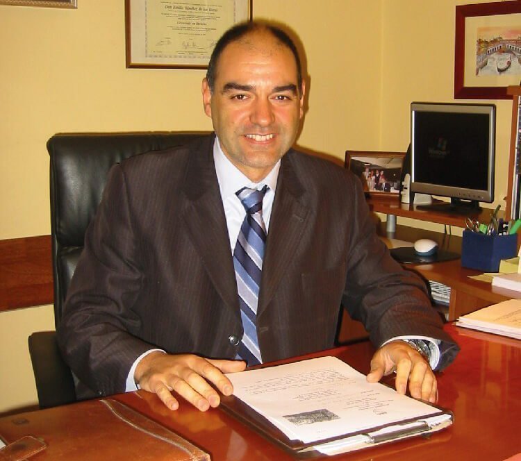 Emilio Sánchez