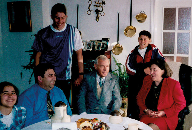 Abelardo con la familia Vicente Rojas