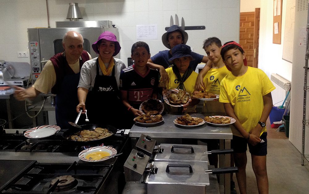 Alevines en el taller de cocina