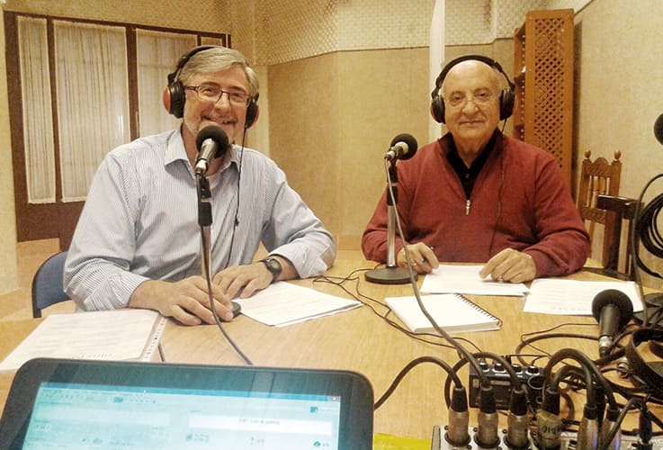 Santiago Arellano y Andrés Jiménez en el programa «Ojos para ver» de Radio María.