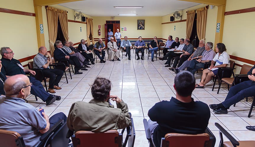 Reunión sacerdotes OCSHA (Foto de Álvaro Tejero)