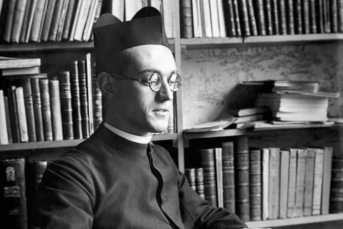 Tomás Morales, estudiante de Teología en Granada (1939-1943)