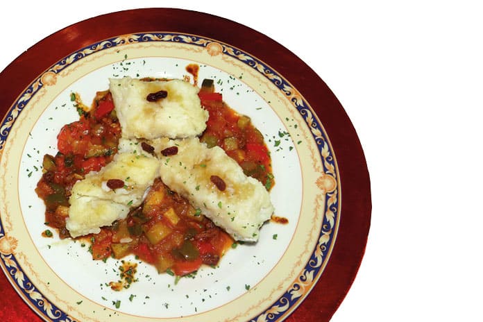 Bacalao a la miel con pisto