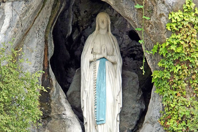 Nuestra Señora de Lourdes