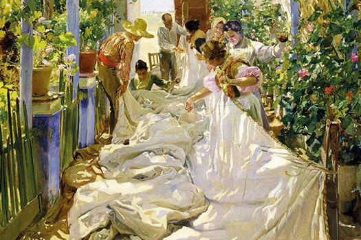 Pintura al óleo "Cosiendo la vela" de Joaquín Sorolla, 1896, mostrando jóvenes trabajando bajo luz natural.