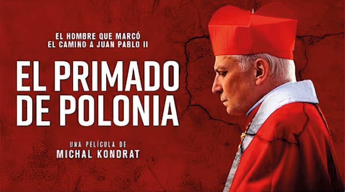 Cartel oficial de la película "El primado de Polonia", dirigida por Michal Kondrat, 2022.