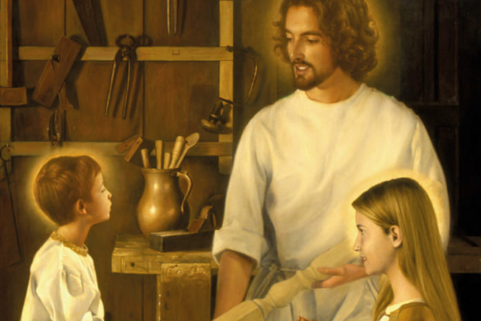 José trabaja la madera junto al joven Jesús en su taller de Nazaret
