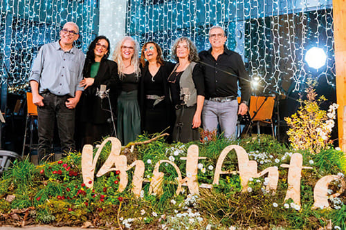 Brotes de Olivo, grupo familiar de música católica española con más de cincuenta años de historia evangelizando a través de la canción