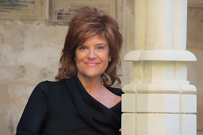 Coia Valls, escritora, actriz y premio Néstor Luján, autora de El sueño de Gaudí